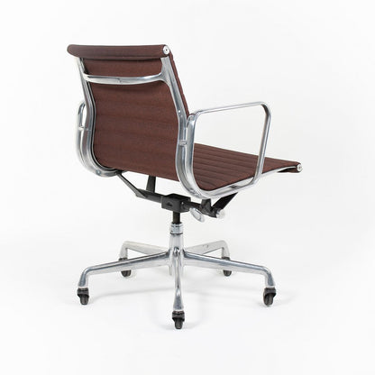 Eames Aluminum Group Management Chair