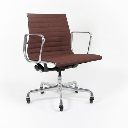 Eames Aluminum Group Management Chair