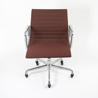 Eames Aluminum Group Management Chair