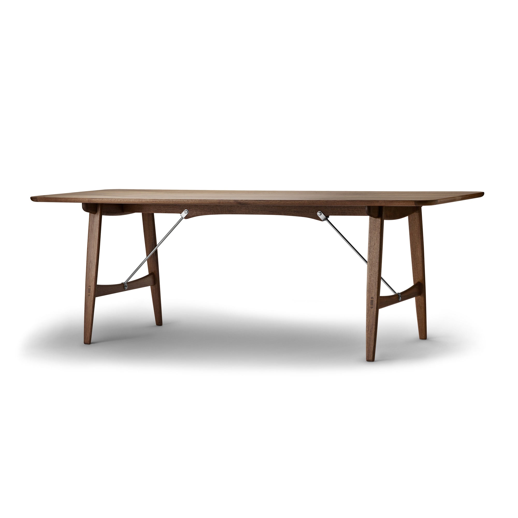 BM1160 Hunting Table