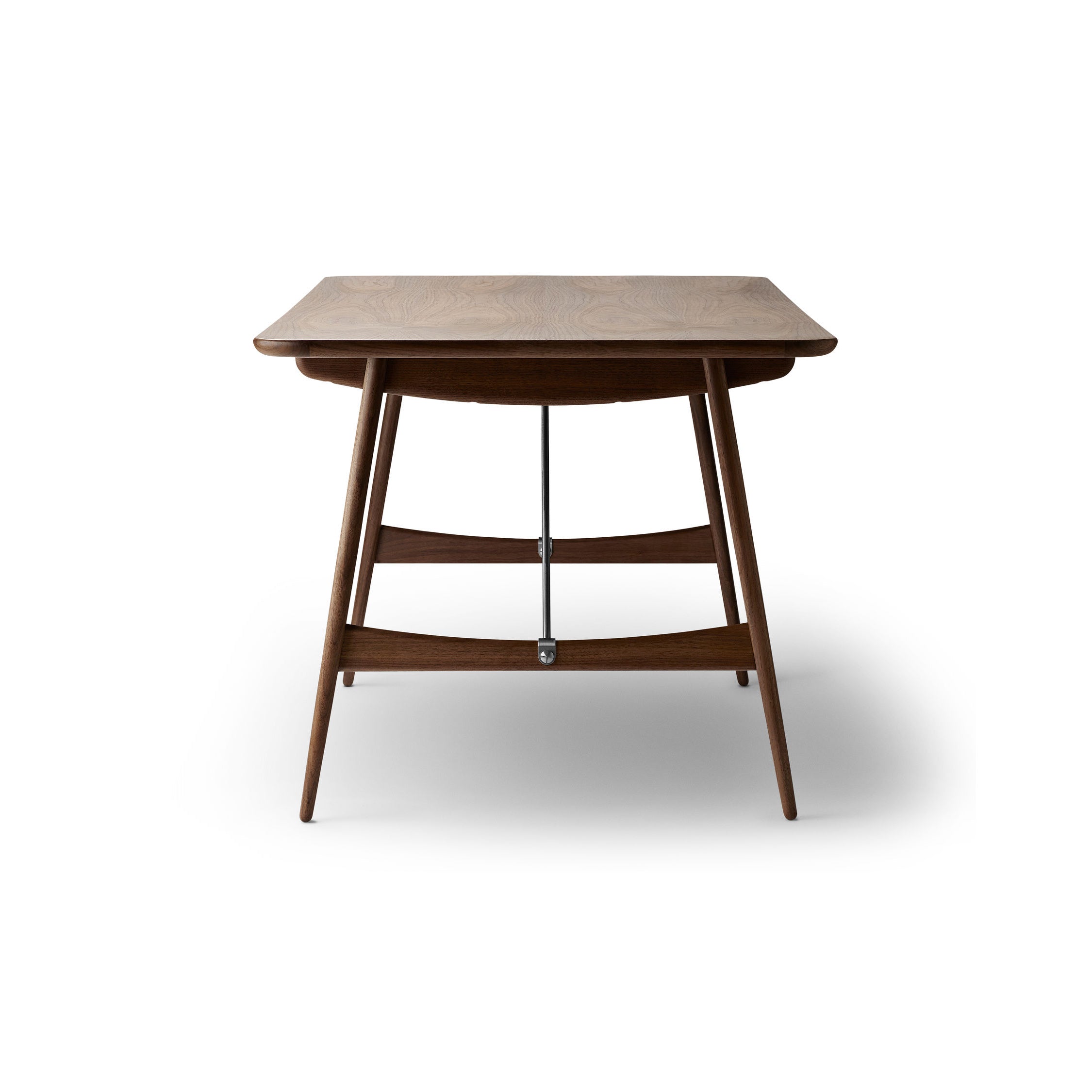 BM1160 Hunting Table