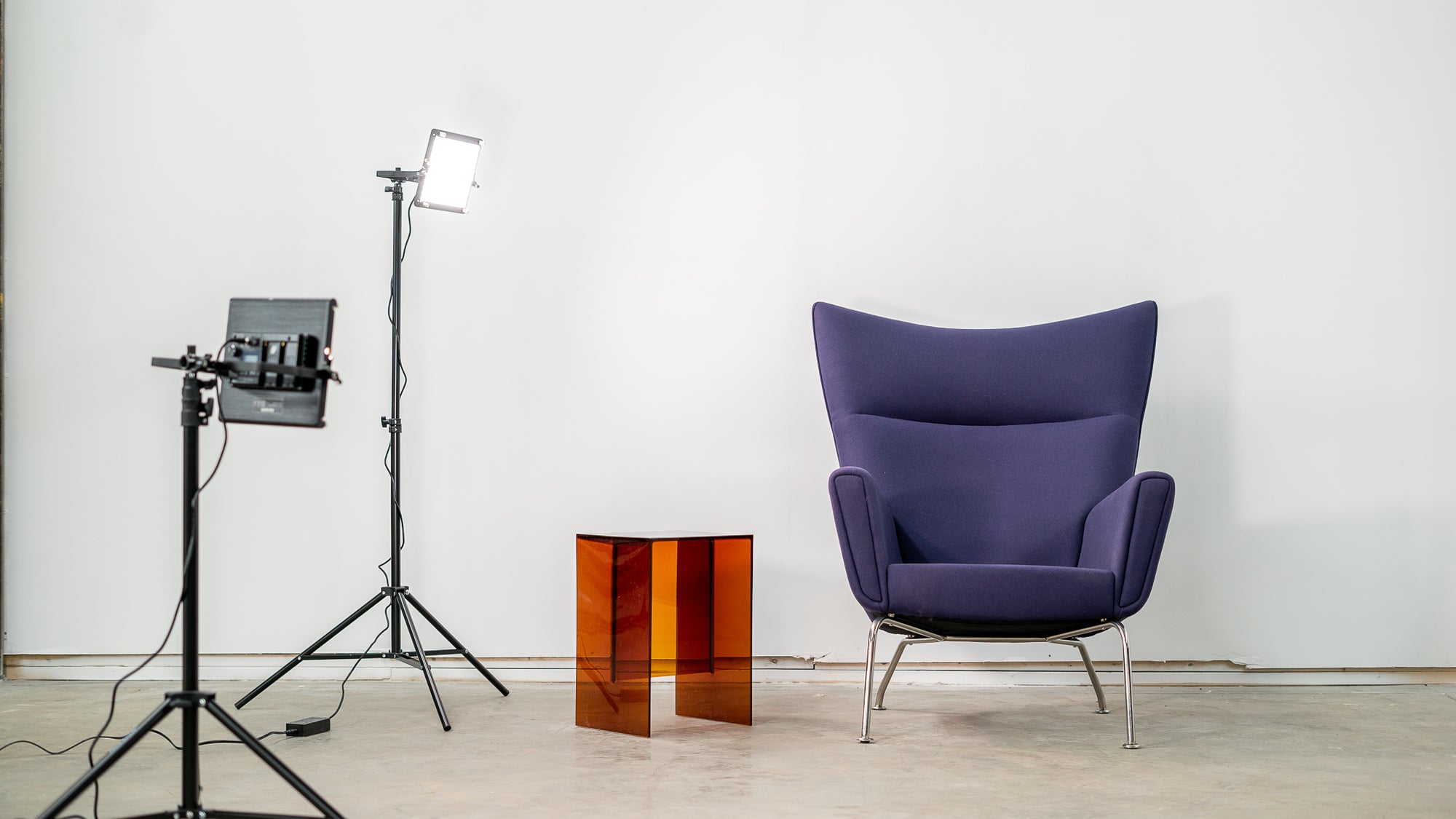 Max-Beam Side Table