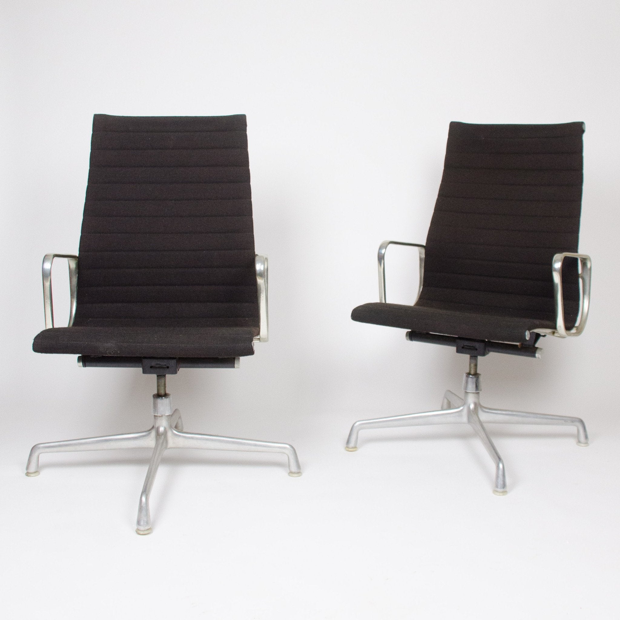 Aluminum Executive Chair