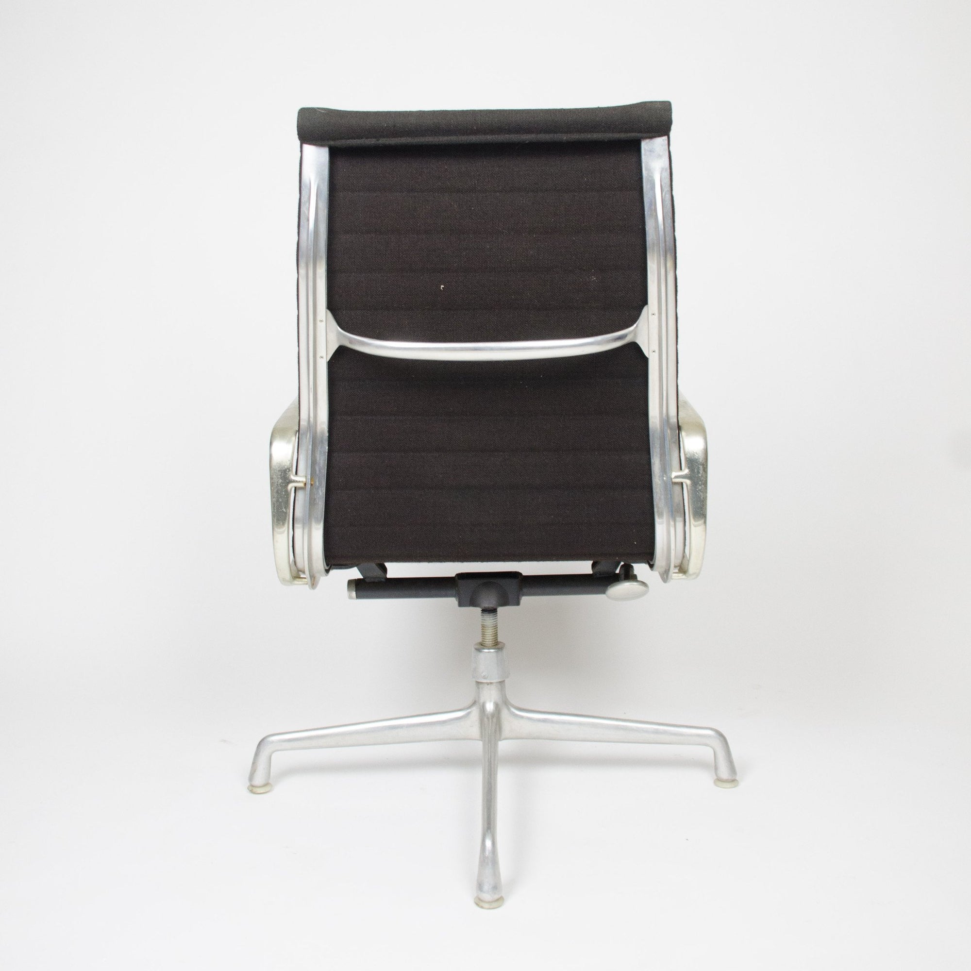 Aluminum Executive Chair