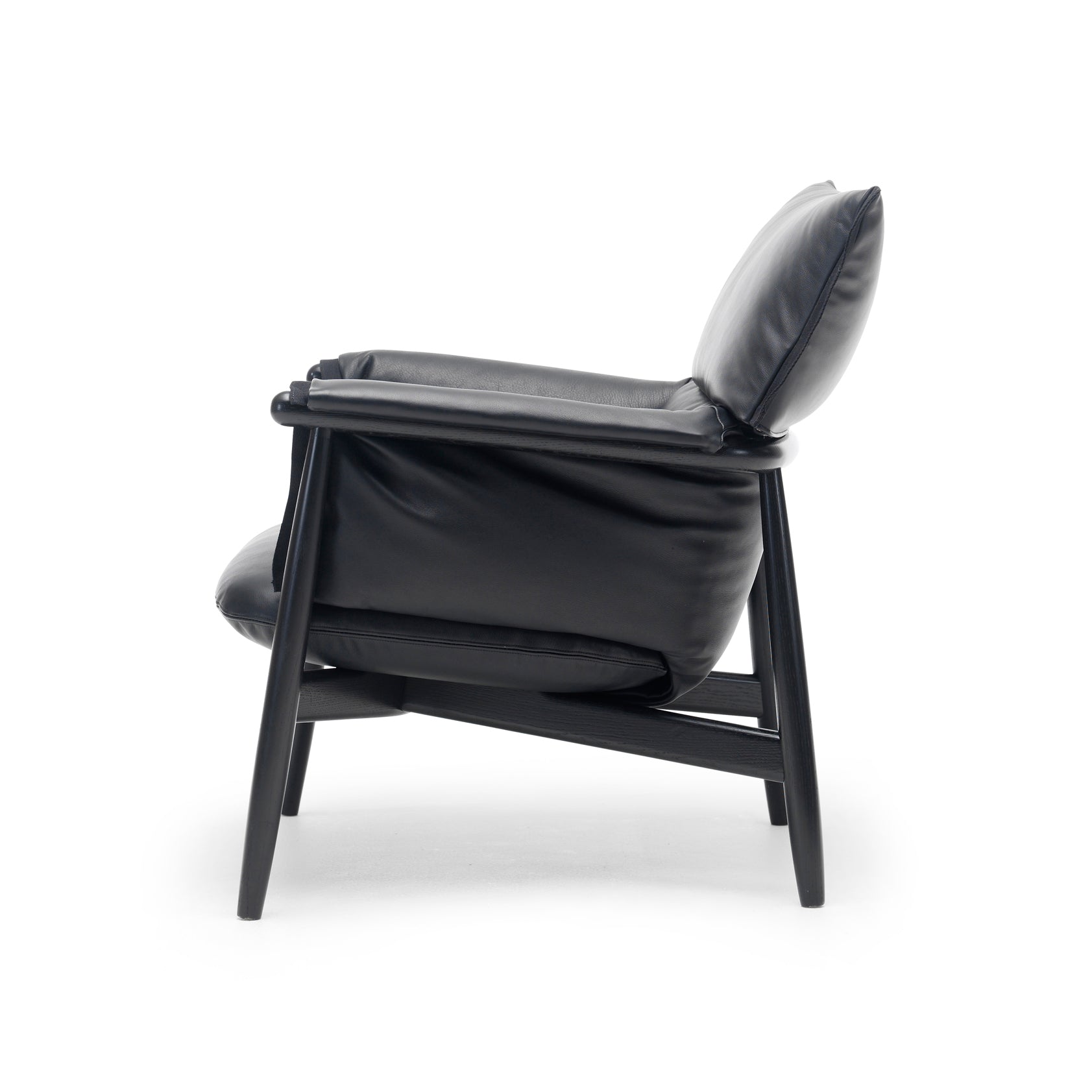 E015 Embrace Lounge Chair