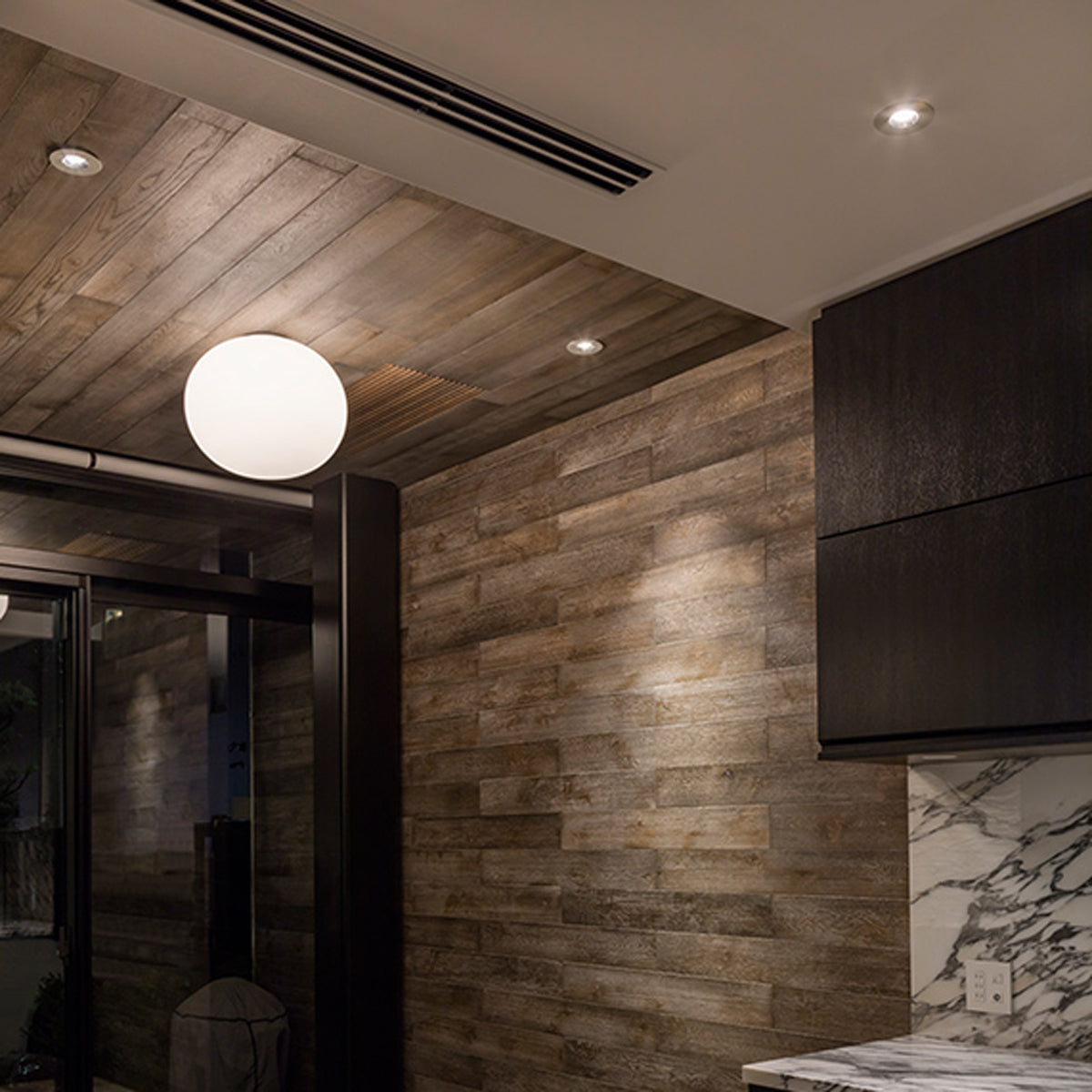 Glo-Ball Ceiling and Wall Lamp