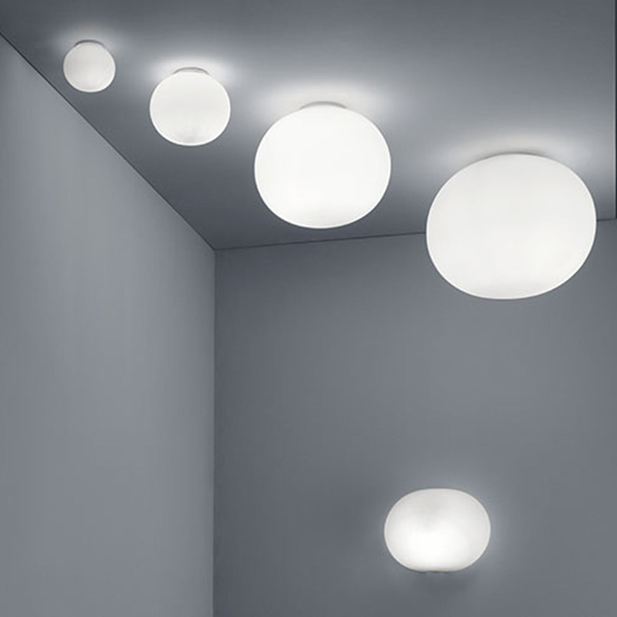 Glo-Ball Ceiling and Wall Lamp