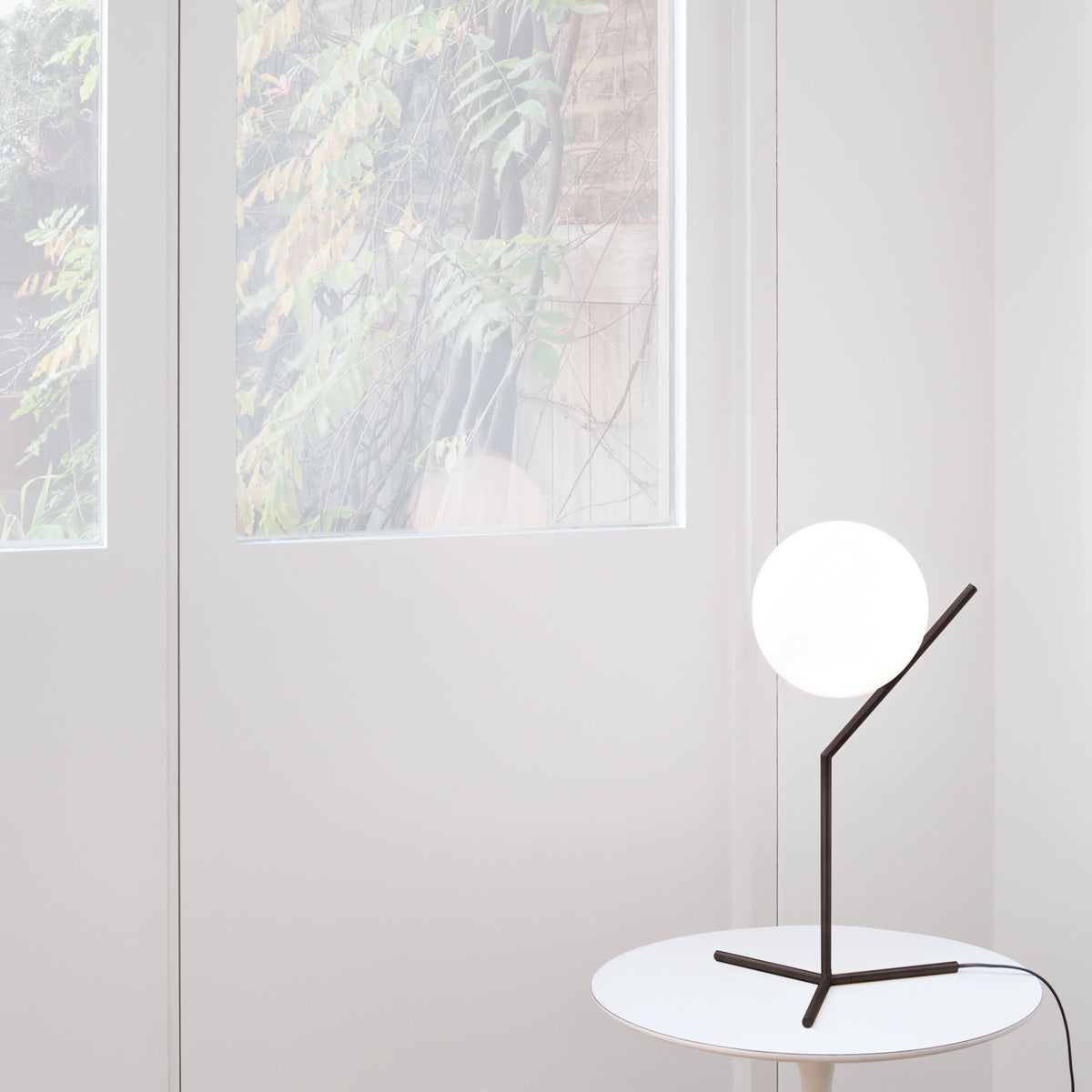 IC Table Lamp