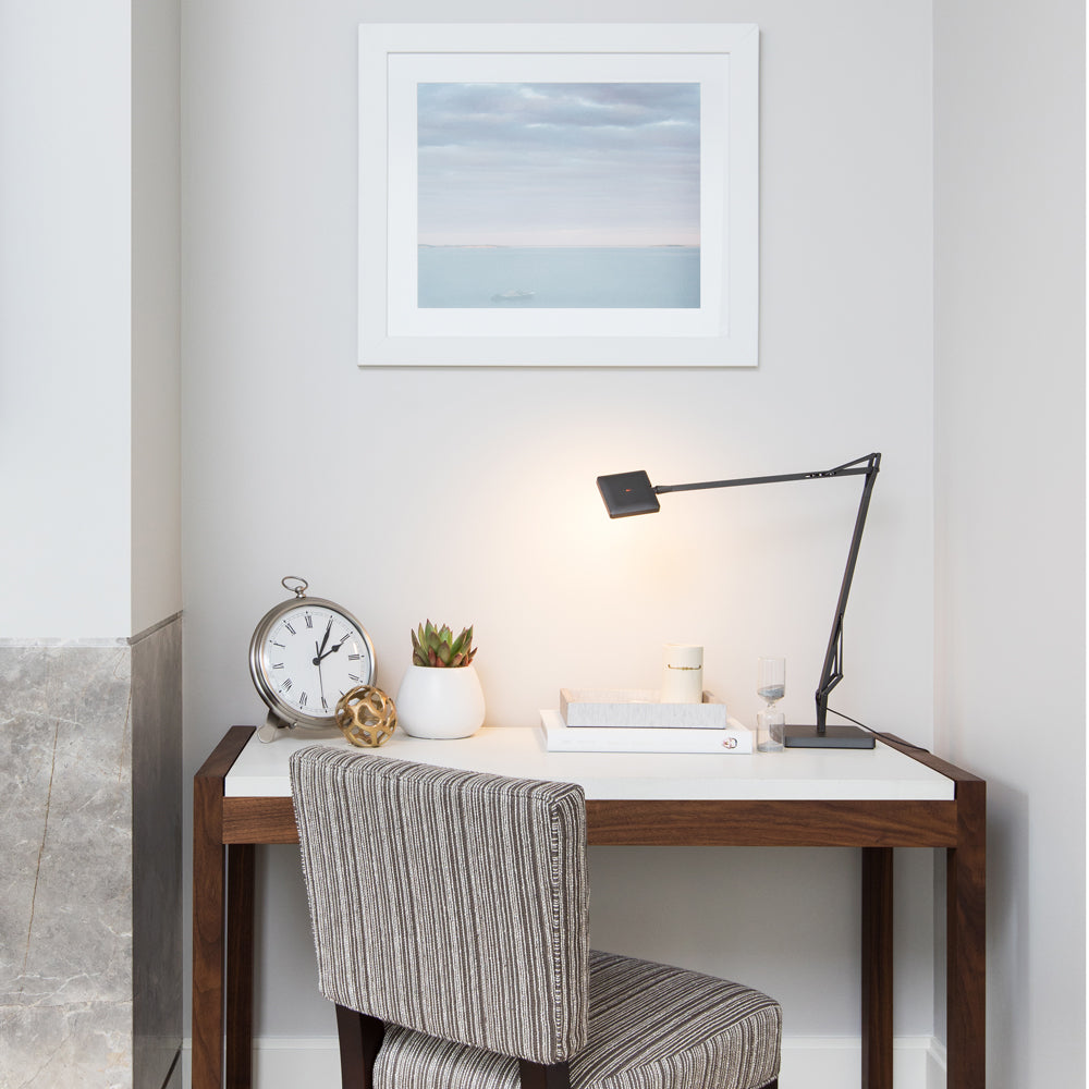 Kelvin Edge Table Lamp