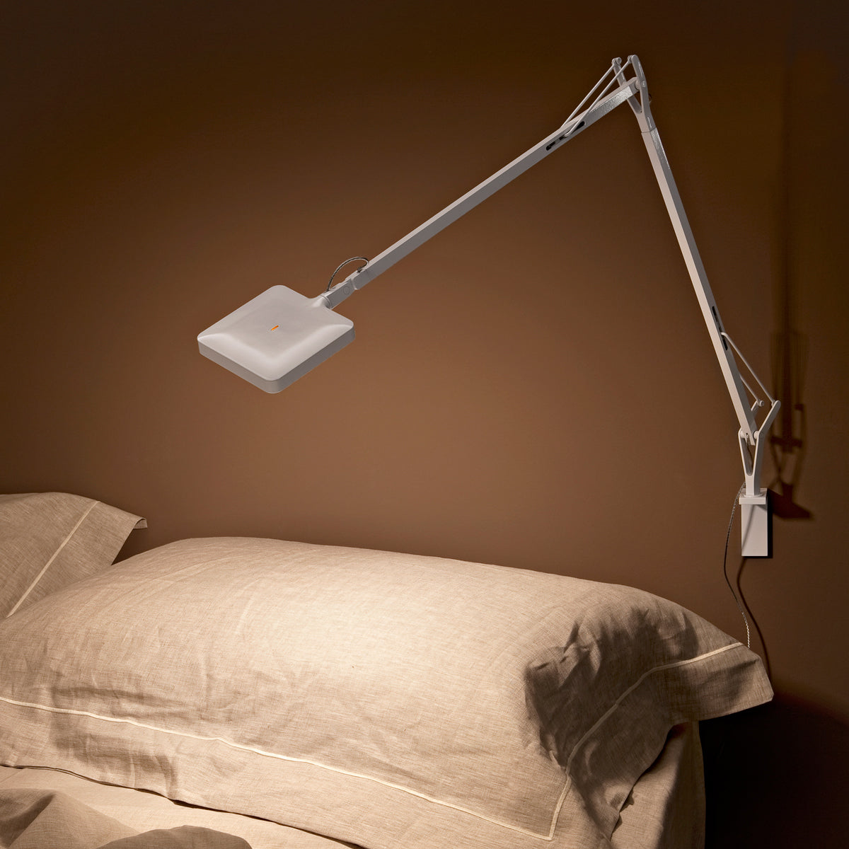 Kelvin LED Table Lamp