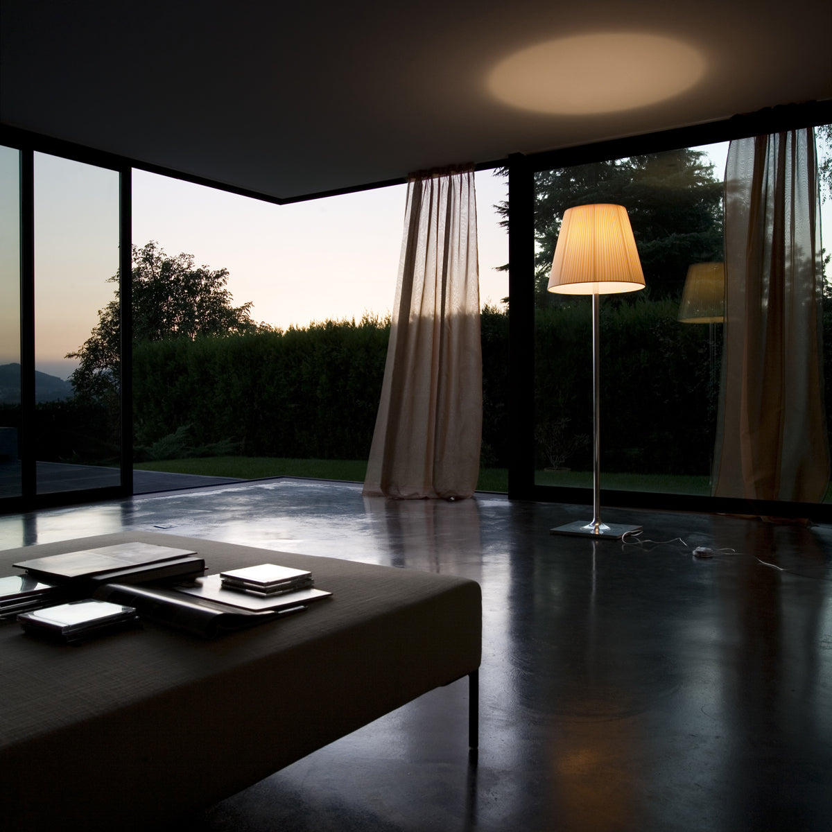 Ktribe Floor Lamp