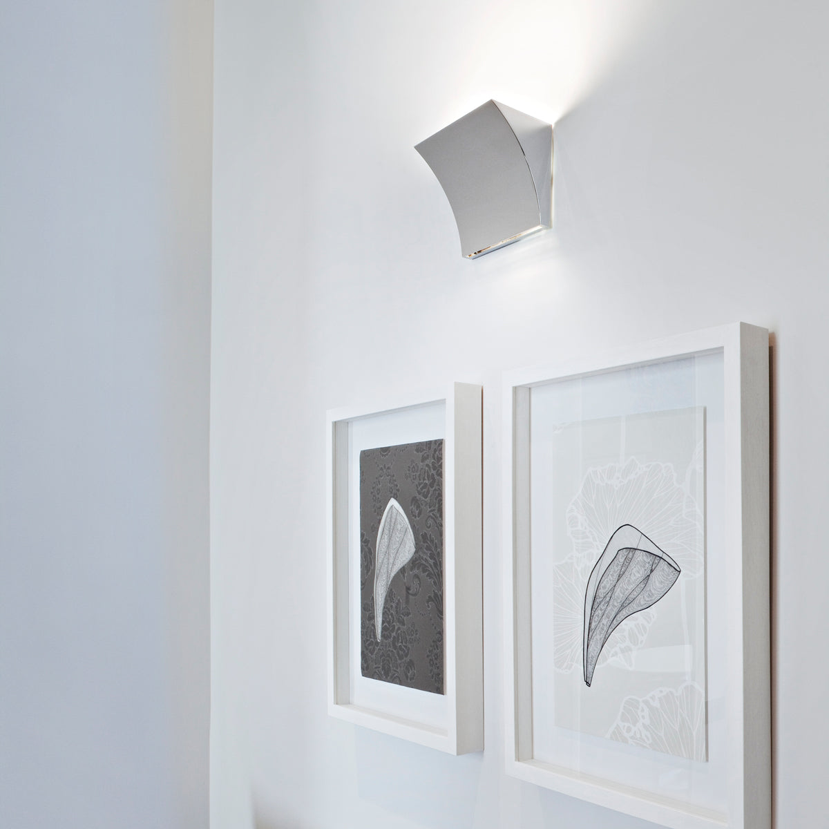 Pochette Wall & Ceiling Lamp