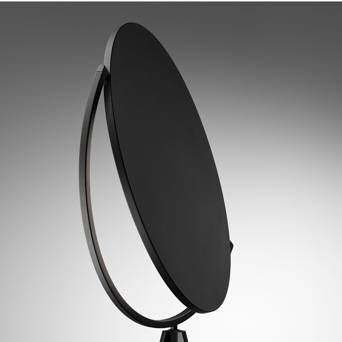Superloon Floor Lamp