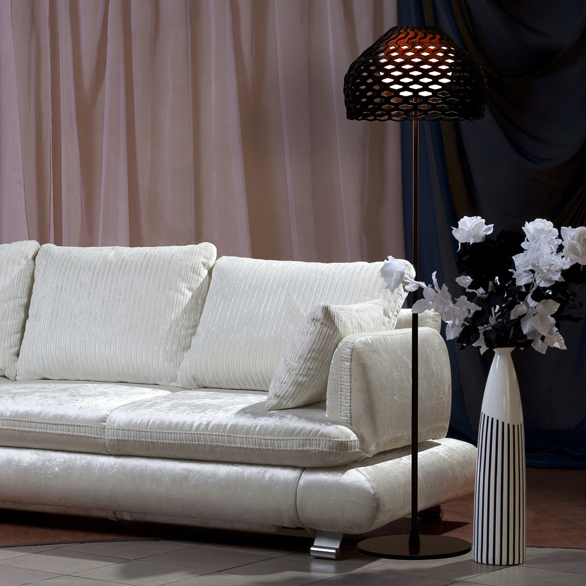 Tatou Floor Lamp
