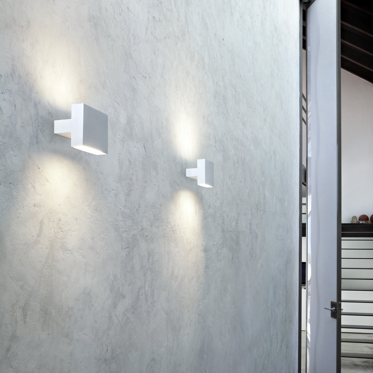 Tight Light Wall Lamp