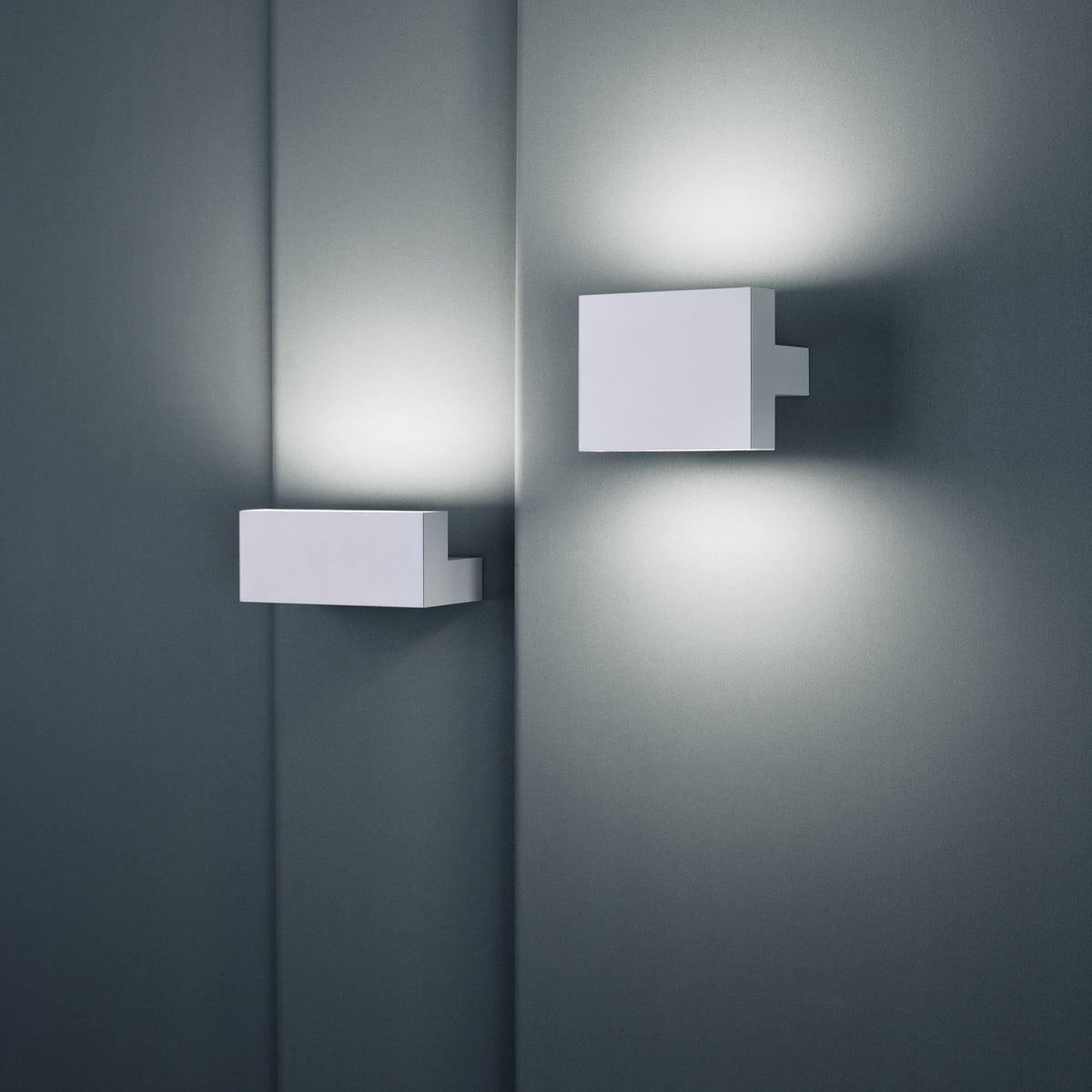 Tight Light Wall Lamp