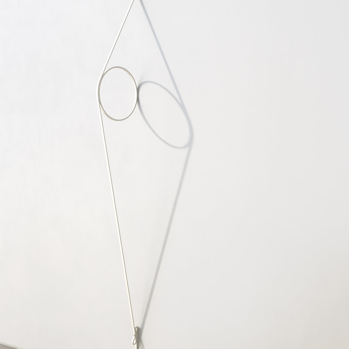 WireRing Wall Lamp