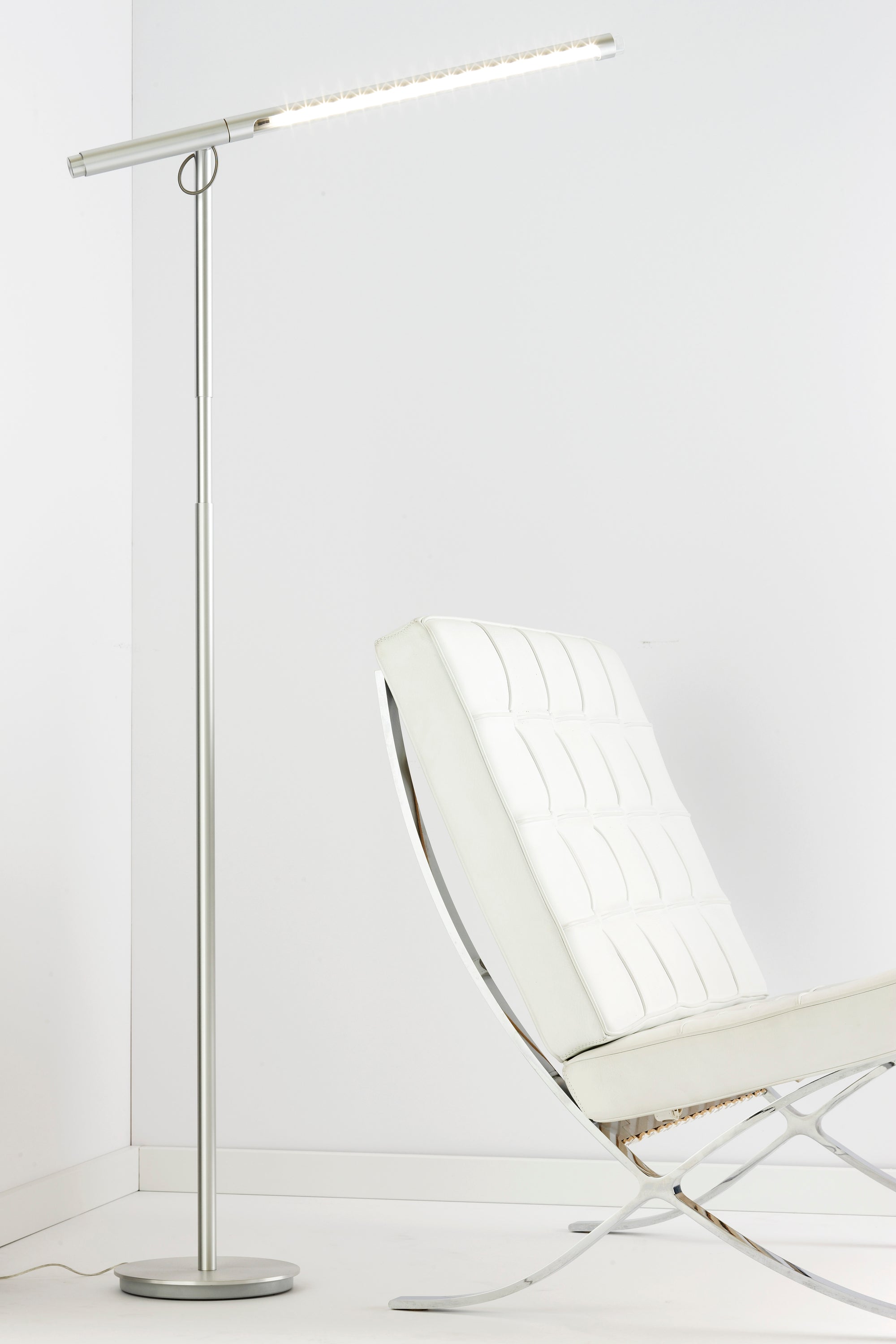 Brazo Floor Lamp