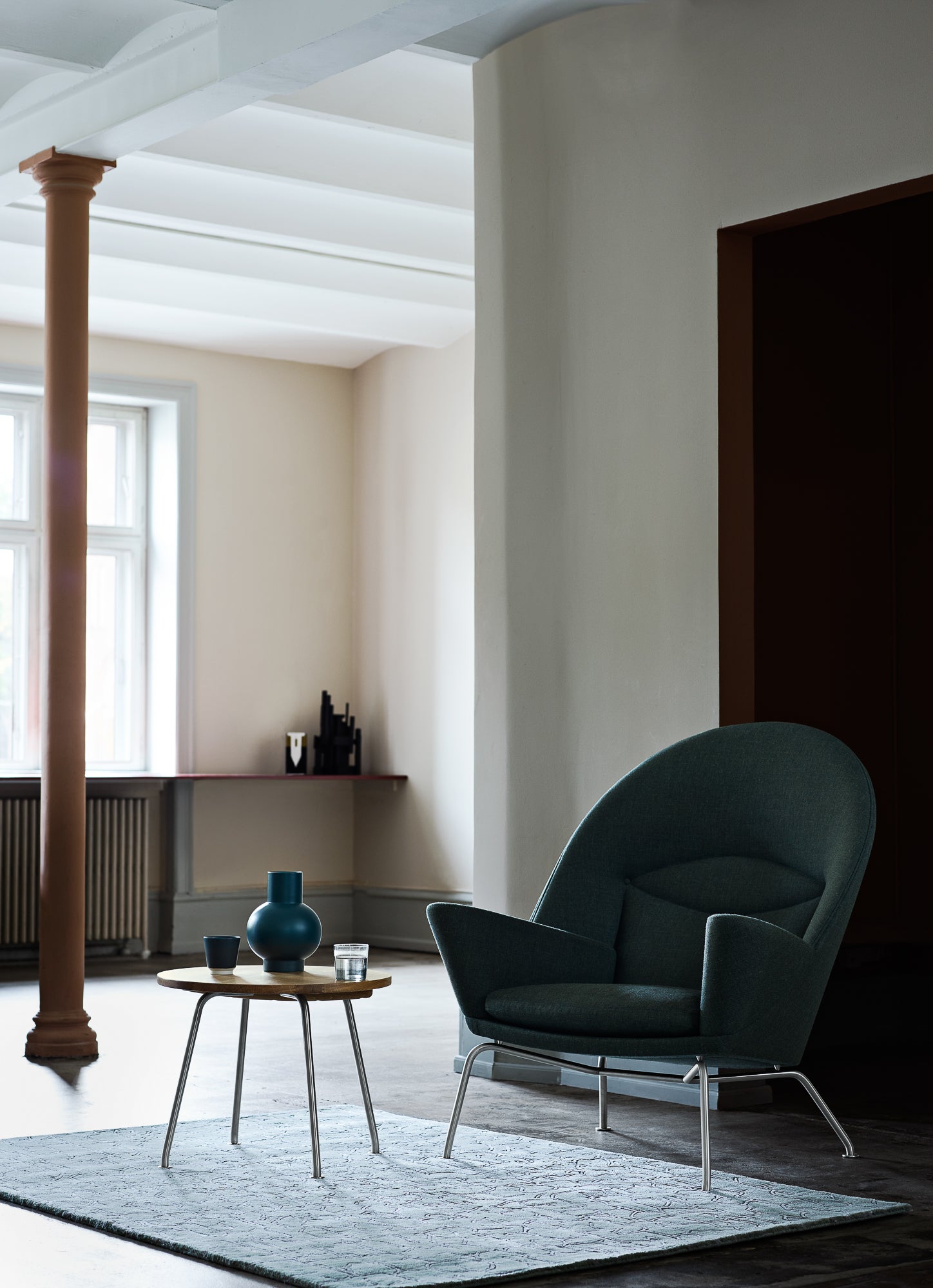 CH468 Oculus Chair