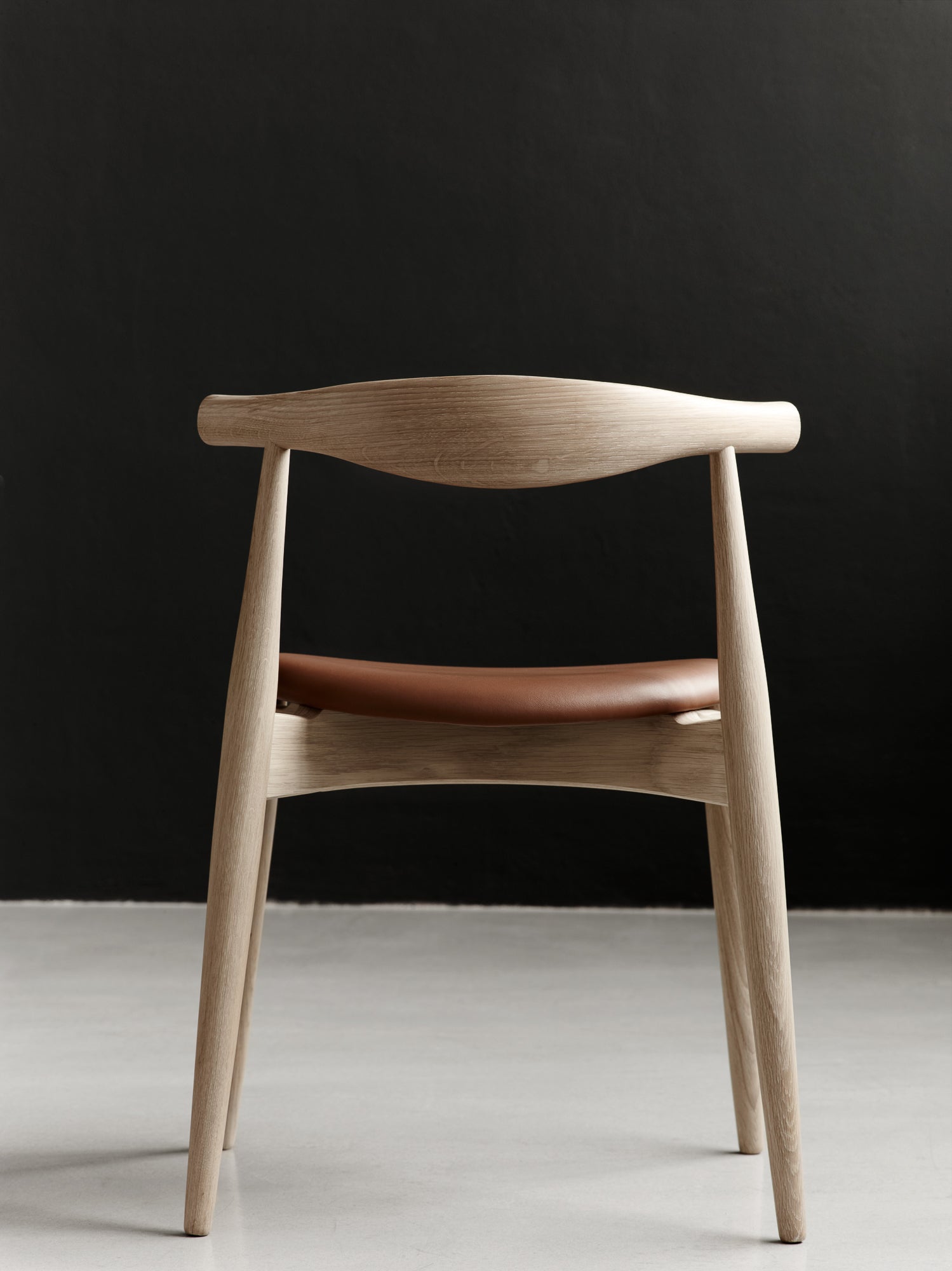 CH20 Elbow Dining Chair