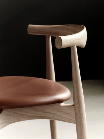 CH20 Elbow Dining Chair