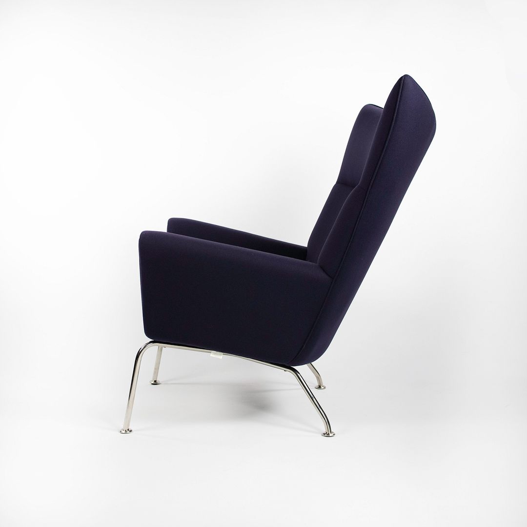 CH445 Wing Lounge Chair