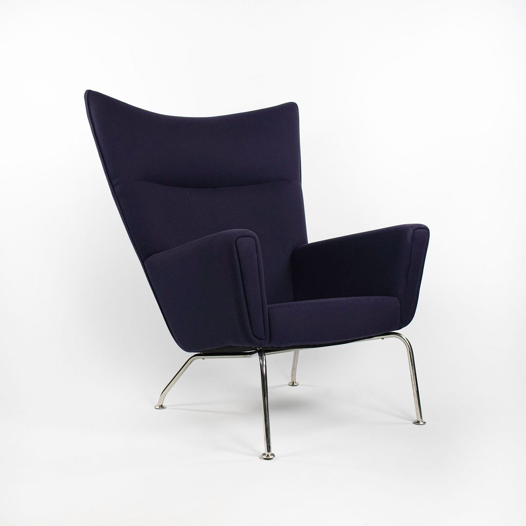 CH445 Wing Lounge Chair