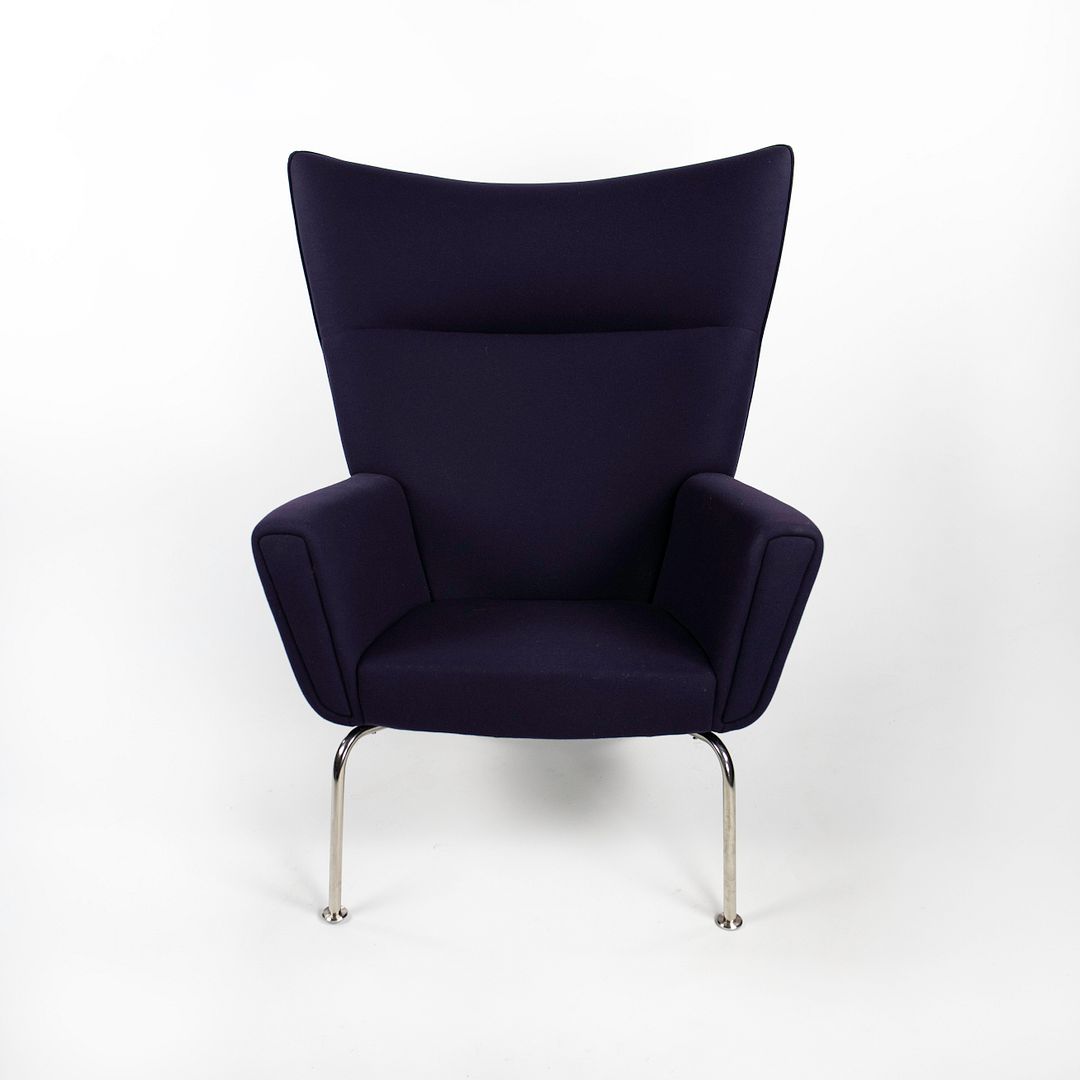 CH445 Wing Lounge Chair